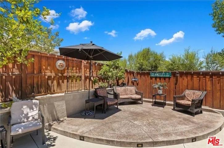 11322 Tesota Loop Street, Corona, California 92883