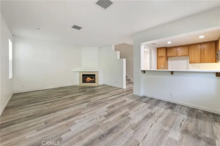 300 Dewdrop, Irvine, California 92603