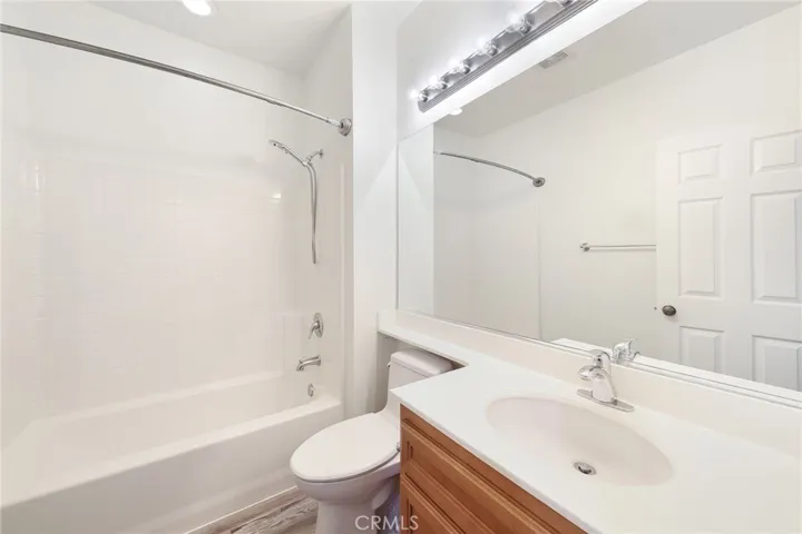 300 Dewdrop, Irvine, California 92603