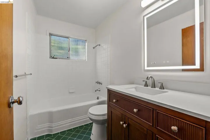 1730 Highland Pl 1, Berkeley, California 94709