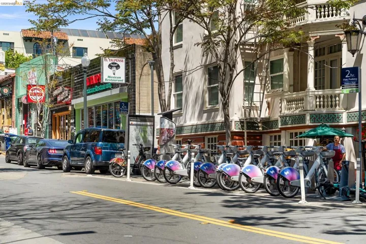 1730 Highland Pl 1, Berkeley, California 94709