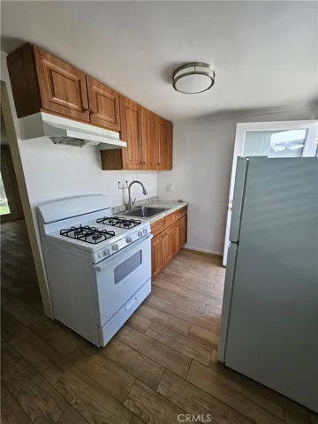 14914 S Denker, Gardena, California 90247