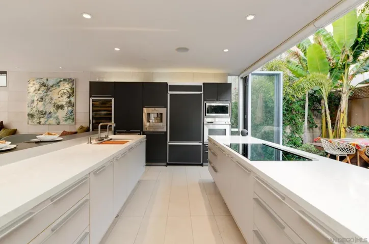 435 Ravina, La Jolla, California 92037