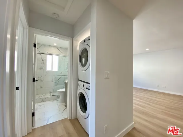 3207 W 3rd Street 3, Los Angeles, California 90020