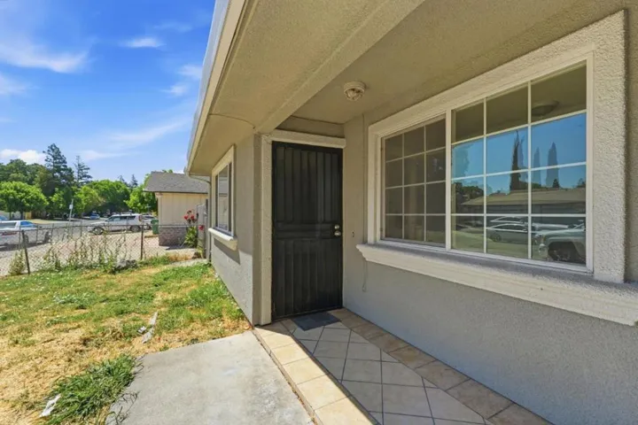 8711 Kelley Drive, Stockton, California 95209