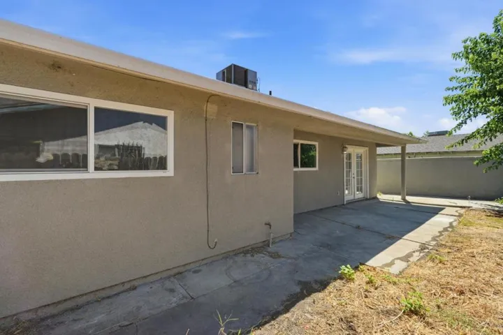 8711 Kelley Drive, Stockton, California 95209