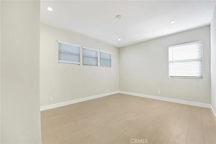Main House:BR#2