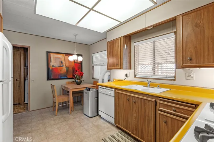 1121 Via Contento, Santa Maria, California 93454