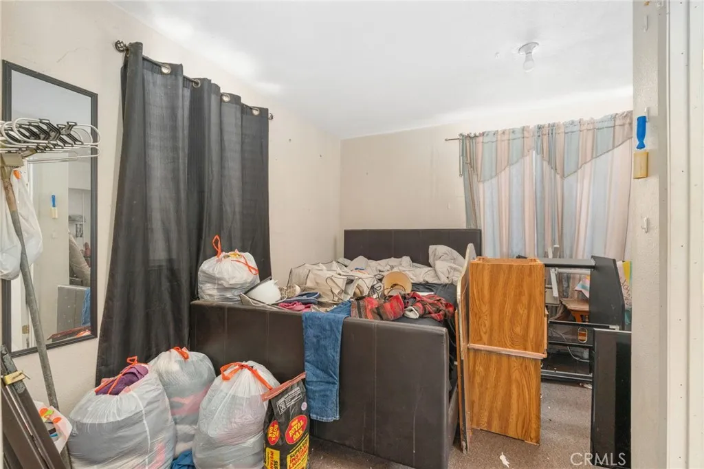 Back Unit Bedroom