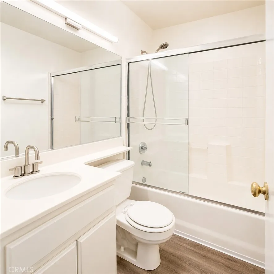 secondary bath