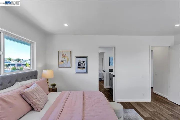612 Fortress Isle, Alameda, California 94501