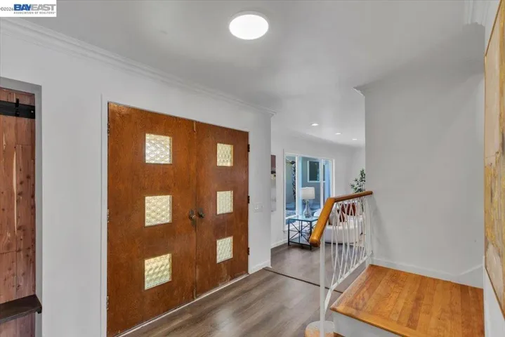 612 Fortress Isle, Alameda, California 94501