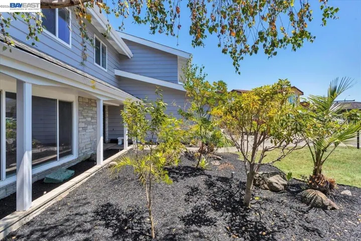 612 Fortress Isle, Alameda, California 94501
