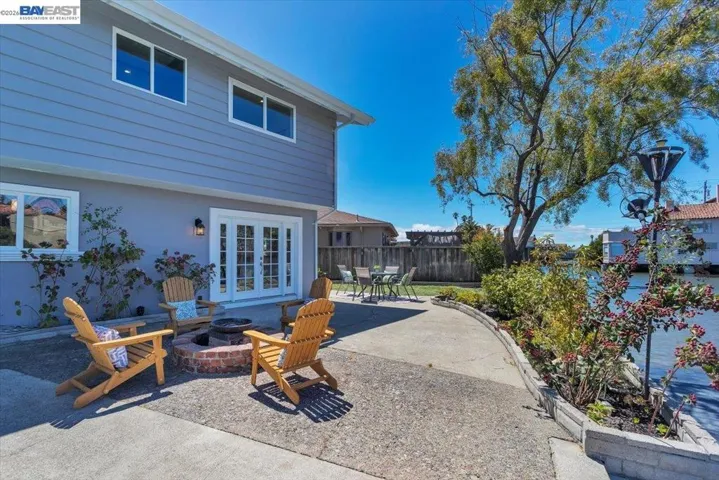 612 Fortress Isle, Alameda, California 94501