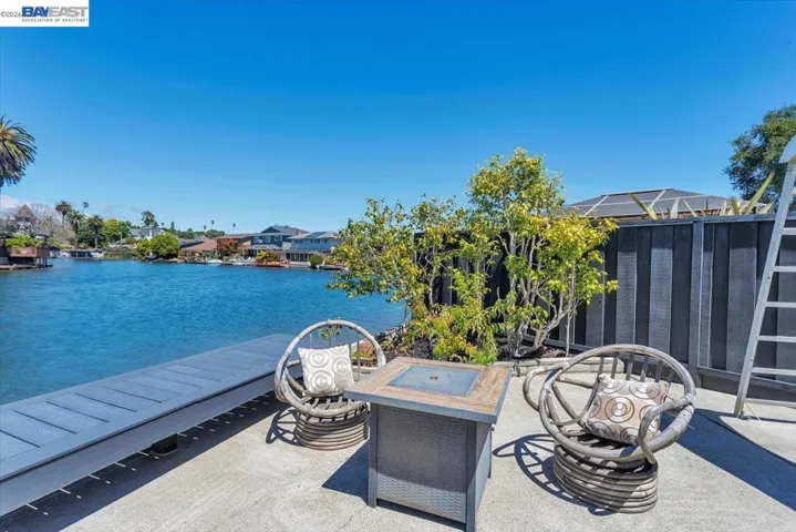 612 Fortress Isle, Alameda, California 94501
