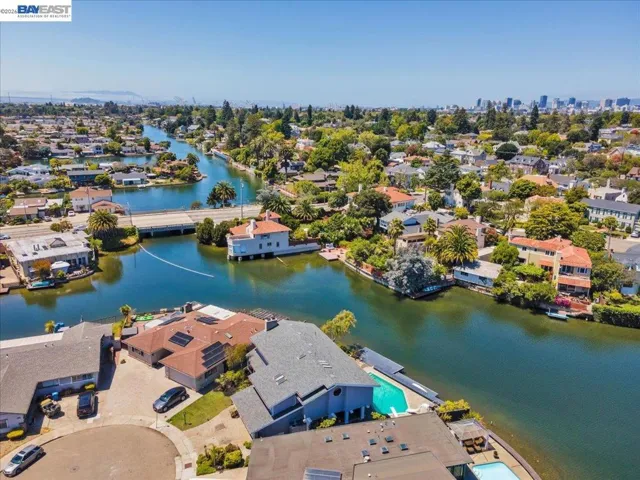 612 Fortress Isle, Alameda, California 94501