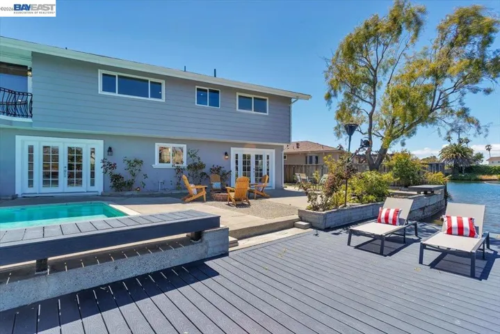 612 Fortress Isle, Alameda, California 94501