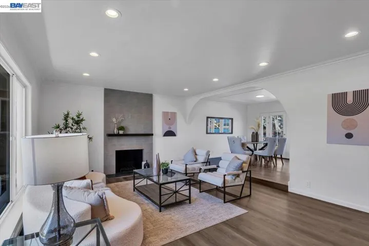 612 Fortress Isle, Alameda, California 94501