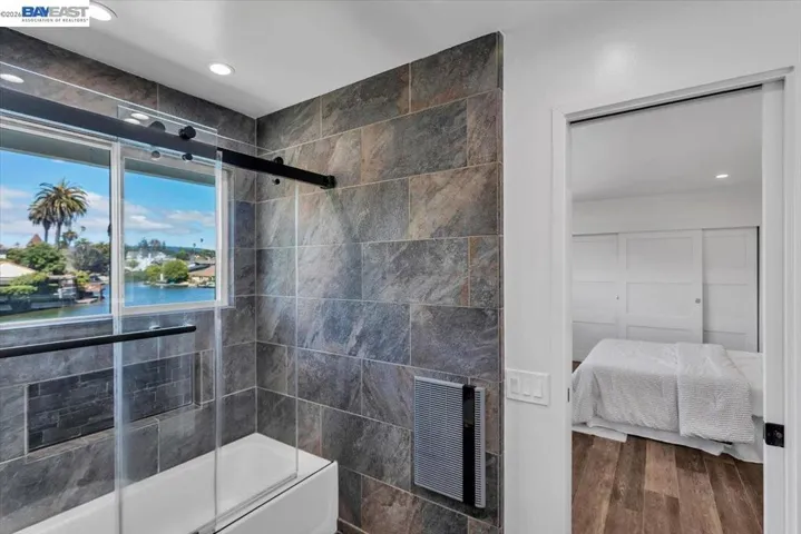 612 Fortress Isle, Alameda, California 94501