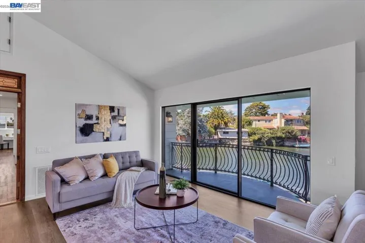 612 Fortress Isle, Alameda, California 94501