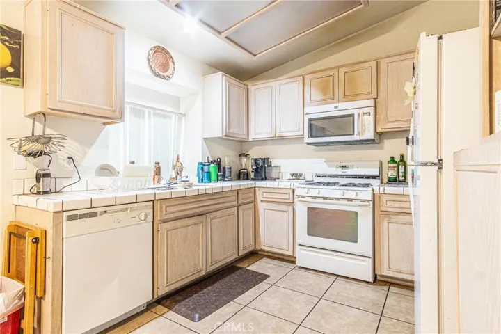 66870 Hacienda Avenue, Desert Hot Springs, California 92240