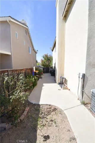 23281 Highland Oaks Court, Wildomar, California 92595