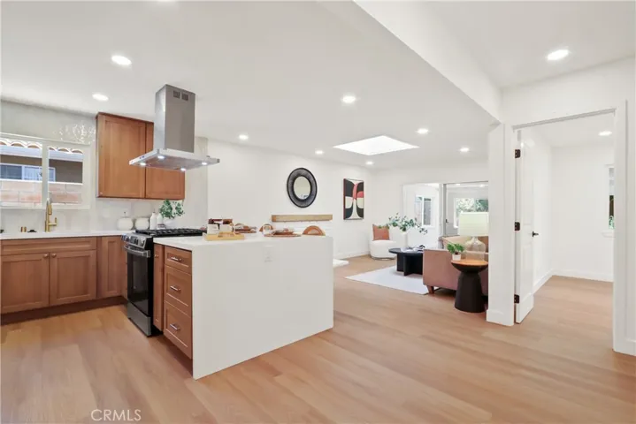 24668 Jutewood, Lake Forest, California 92630 — photo 5