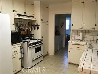 6559 Bothwell Rd, Reseda, California 91335