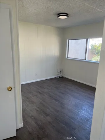 back unit livingroom