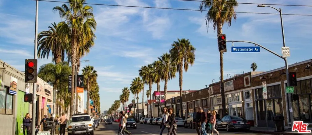 615 San Juan Avenue, Los Angeles, California 90291