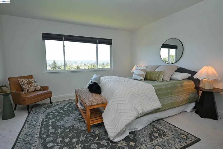 21714 Shadyspring Rd, Castro Valley, California 94546