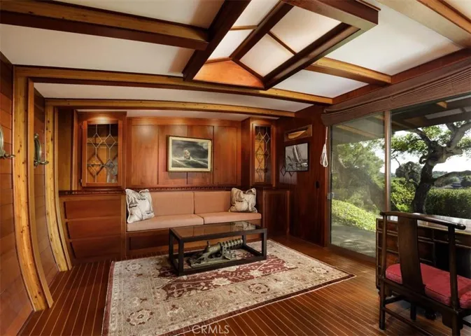 950 Monte Dr, Santa Barbara, California 93110