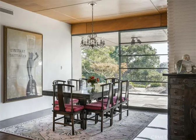 950 Monte Dr, Santa Barbara, California 93110