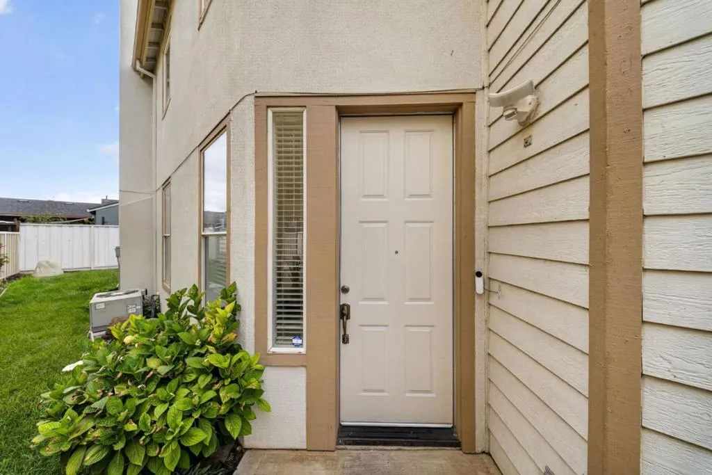 641 Eden Street, Gilroy, California 95020 — photo 5