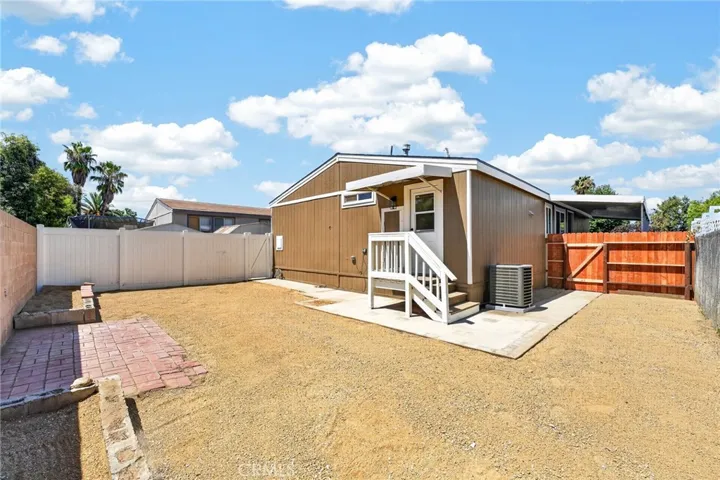 1721 E Colton 21, Redlands, California 92374