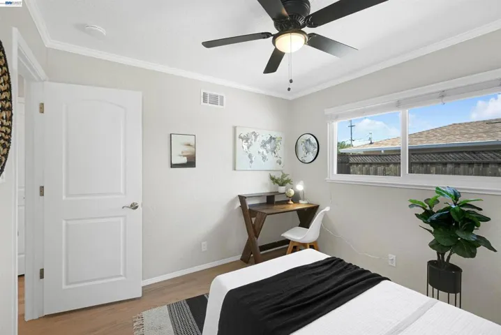 2053 Trafalgar Ave, Hayward, California 94545
