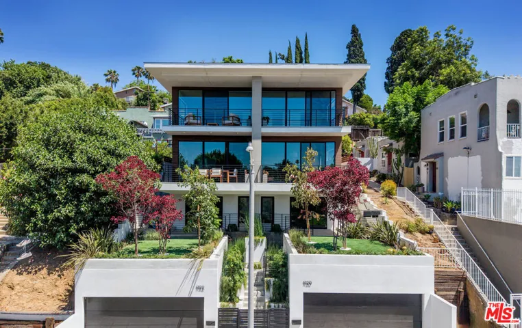 1122 N Coronado Street, Los Angeles, California 90026