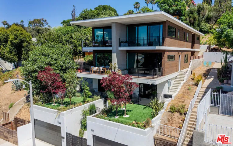 1122 N Coronado Street, Los Angeles, California 90026