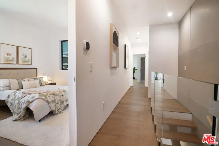 1122 N Coronado Street, Los Angeles, California 90026