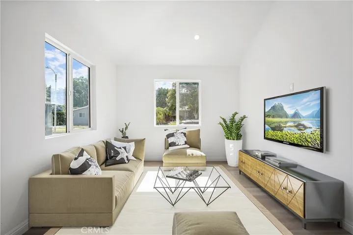6539 N Bobbyboyar Avenue, West Hills, California 91307