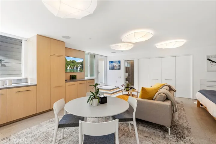 149 Sunset Terrace, Laguna Beach, California 92651