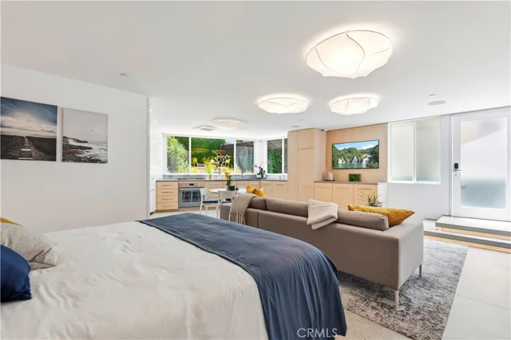 149 Sunset Terrace, Laguna Beach, California 92651