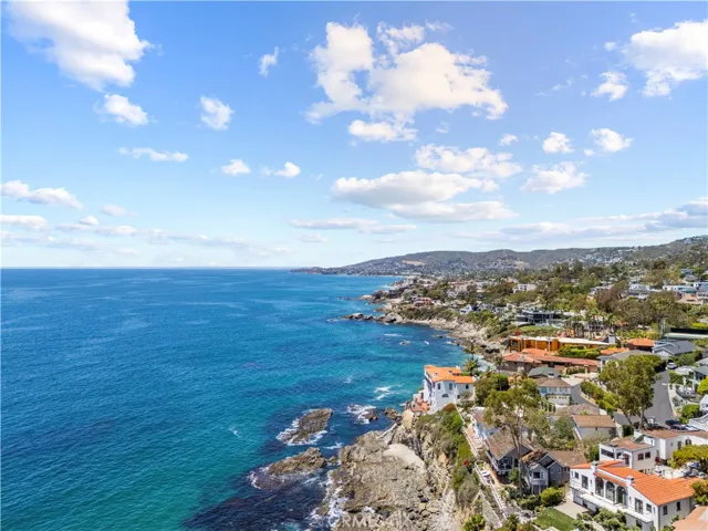 149 Sunset Terrace, Laguna Beach, California 92651