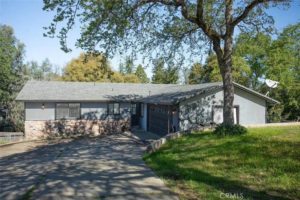 11 Cove Ct