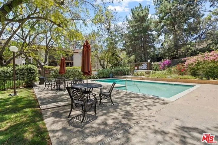 4210 Via Arbolada 304, Los Angeles, California 90042