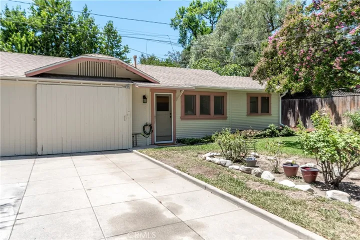 901 N Indian Hill Boulevard, Claremont, California 91711