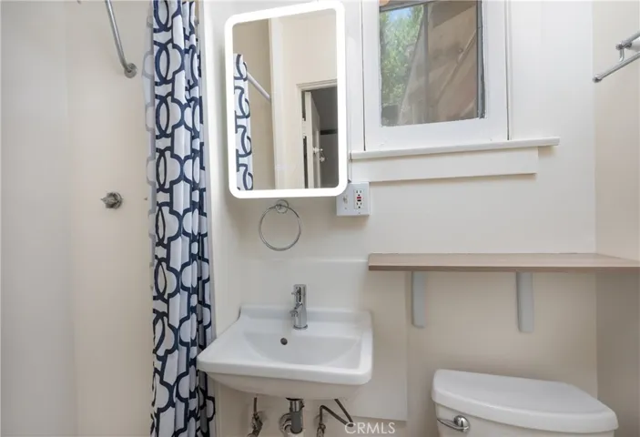 901 N Indian Hill Boulevard, Claremont, California 91711