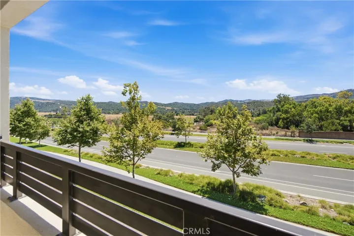 231 Equine Way, Rancho Mission Viejo, California 92694