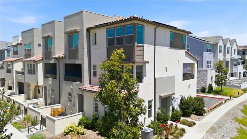 231 Equine Way, Rancho Mission Viejo, California 92694
