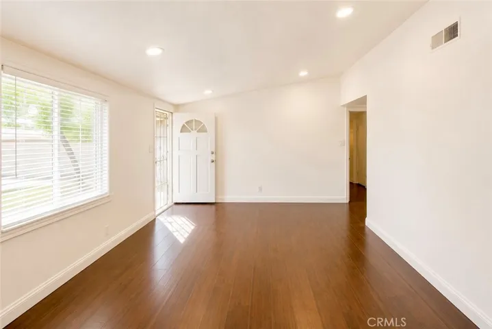 4213 W Roberts, Santa Ana, California 92704